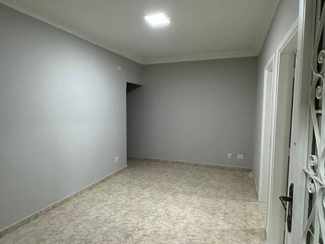 Apartamento para Venda em Santos - 4