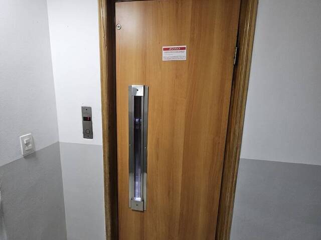 #742 - Apartamento para Venda em Santos - SP