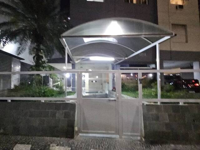 #742 - Apartamento para Venda em Santos - SP