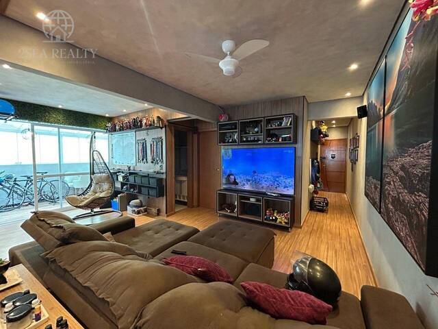 #747 - Apartamento para Venda em Praia Grande - SP