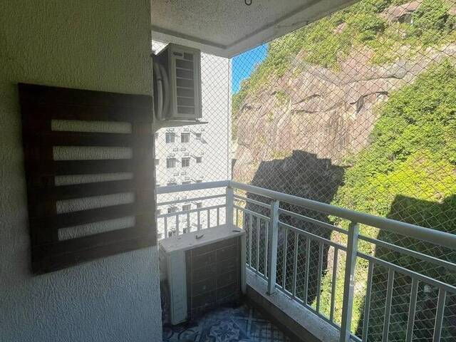 #755 - Apartamento para Venda em Santos - SP