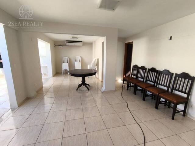 Apartamento para Venda em Santos - 4